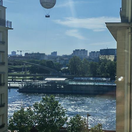 Appartamento View Sur La Seine Parigi Esterno foto